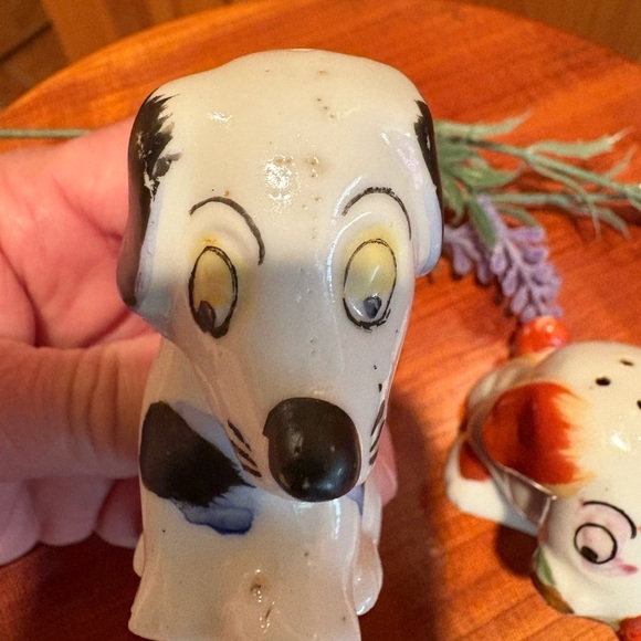 Vintage Dog Salt and Pepper Shakers made in Occupied Japan - Picture 5 of 10